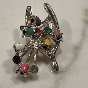 Vintage wishbone brooch